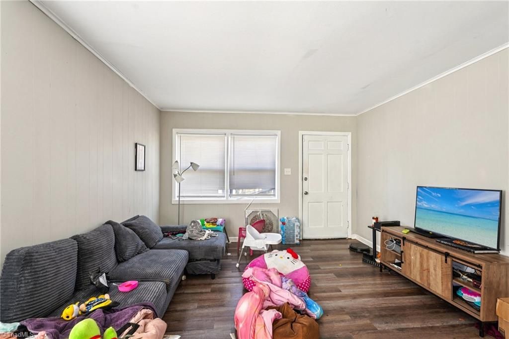 Photo of 1502 Elmer Street, Greensboro, NC 27405 (MLS # 1207341)