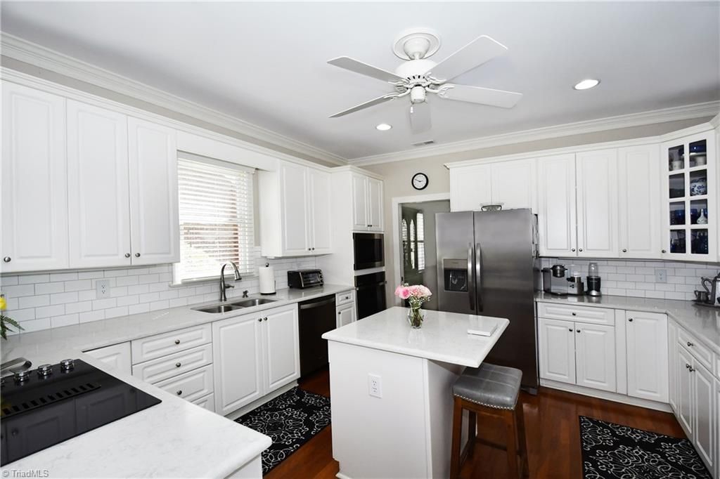 Photo of 155 Coventry Park Lane, Winston-Salem, NC 27104 (MLS # 1212062)