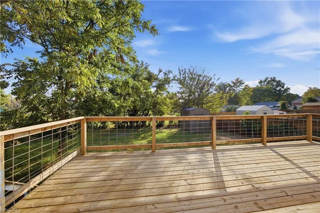 1706 Longfellow Street, photo 4 of 25
