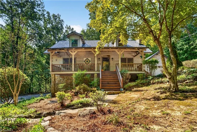 3377 Faw Drive, photo 2 of 46