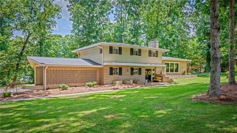 Photo for 411 Saint Andrews Road