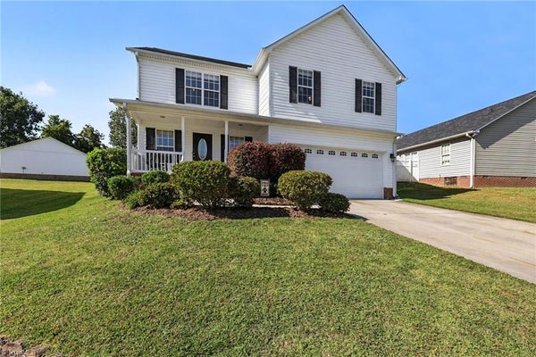 12 MARIETTA CT, THOMASVILLE, NC 27360 - Image 78d81c9c5938b8596df0a482fa1073e1/1269463545