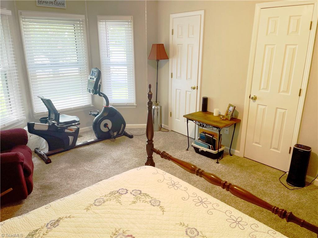 940 Huntington Run Lane, Kernersville, North Carolina image 37