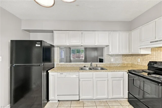 5500 Richland Street Unit A, photo 5 of 38