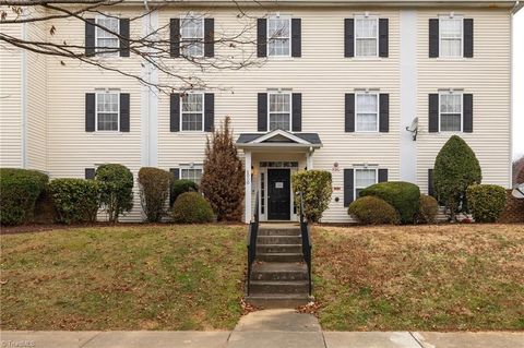 2204 Mcconnell Drive Kernersville NC 27284