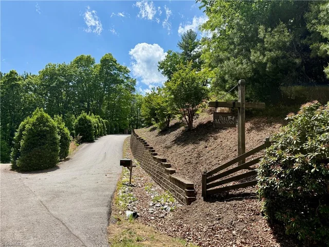 0000 Ashe View Drive, photo 2 of 41