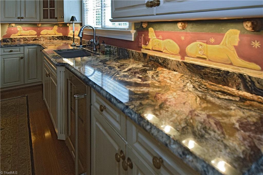 Greensboro, North Carolina 27410, United States, 5 Bedrooms Bedrooms, ,5 BathroomsBathrooms,Residential,Pending,24485