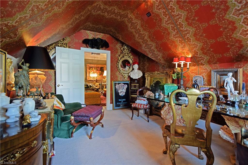 Greensboro, North Carolina 27410, United States, 5 Bedrooms Bedrooms, ,5 BathroomsBathrooms,Residential,Pending,24485