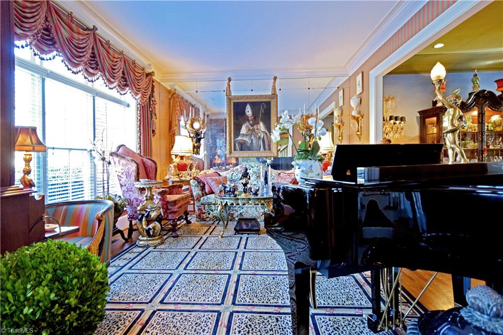 Greensboro, North Carolina 27410, United States, 5 Bedrooms Bedrooms, ,5 BathroomsBathrooms,Residential,Pending,24485