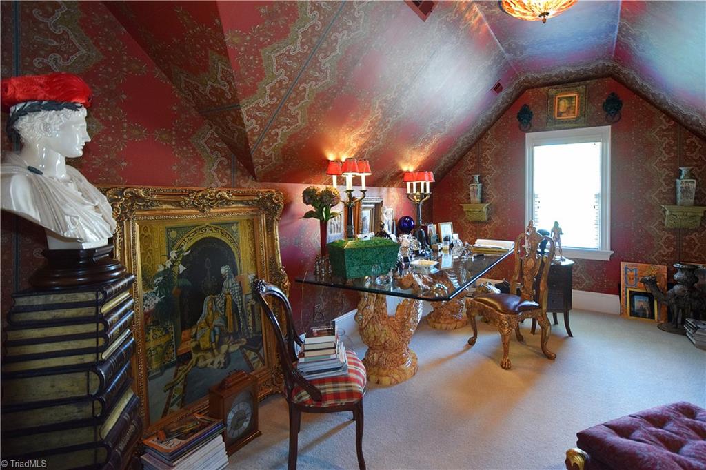 Greensboro, North Carolina 27410, United States, 5 Bedrooms Bedrooms, ,5 BathroomsBathrooms,Residential,Pending,24485