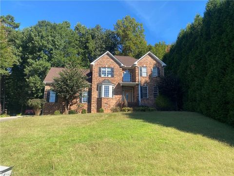 Photo of 3212 Morris Farm Drive, Jamestown, NC 27282 (MLS # 1198251)