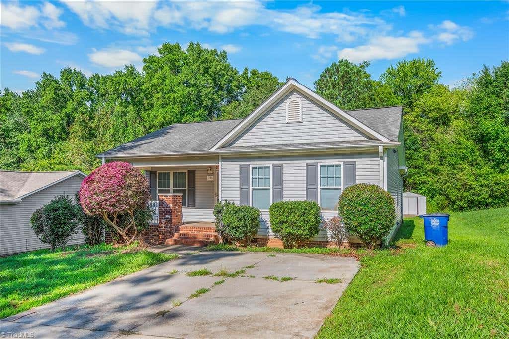 Photo of 430 Nash Avenue, Winston-Salem, NC 27101 (MLS # 1229570)