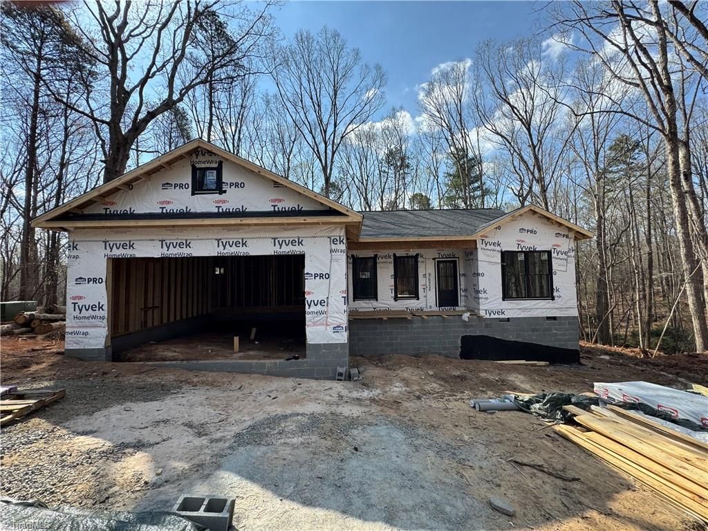 Photo of 348 Woodland Drive, Elkin, NC 28621 (MLS # 1213957)