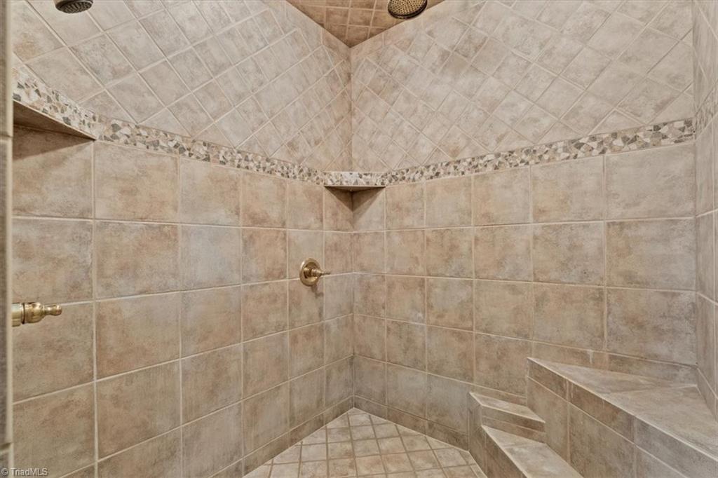 Browns Summit, North Carolina, 27214, United States, 4 Bedrooms Bedrooms, ,5 BathroomsBathrooms,Residential,Active,2036365