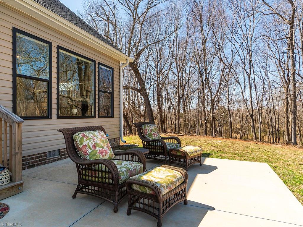 249 Meadow Ridge Trail, Reidsville, North Carolina image 26