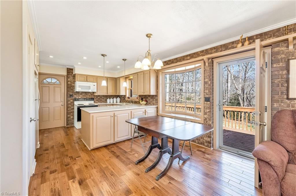 207 Cedar Lane, North Wilkesboro, North Carolina image 19