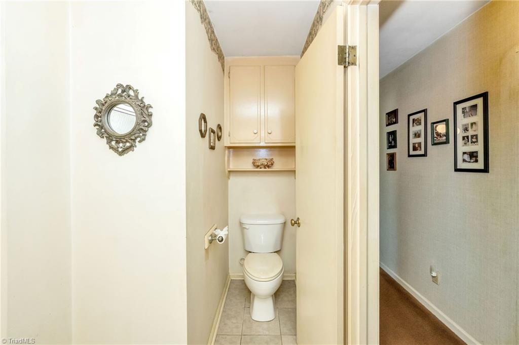 207 Cedar Lane, North Wilkesboro, North Carolina image 32