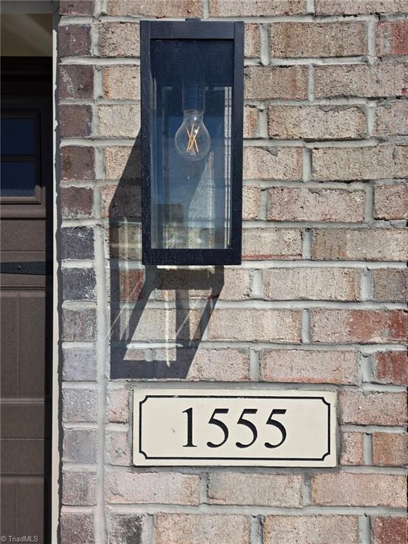 1555 Oakbluffs Drive