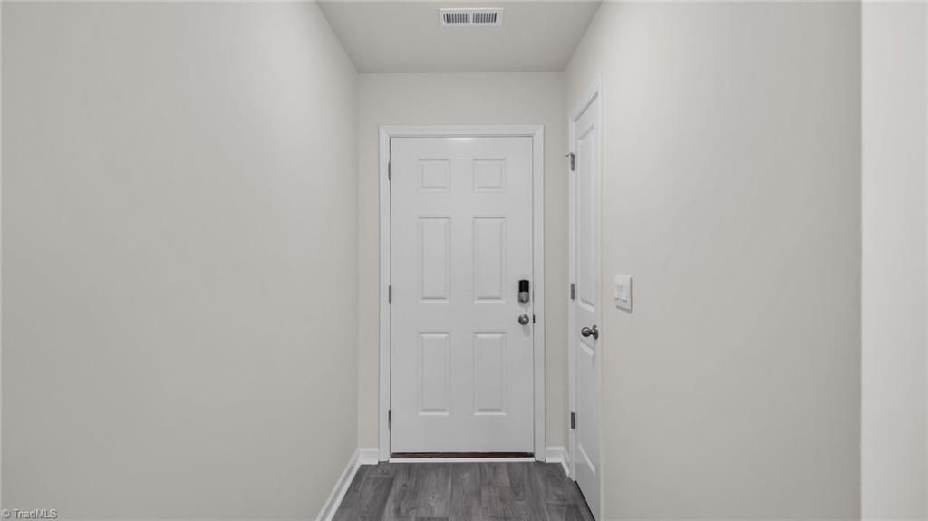 Photo of 404 Jack Pine Street, Thomasville, NC 27360 (MLS # 1213845)