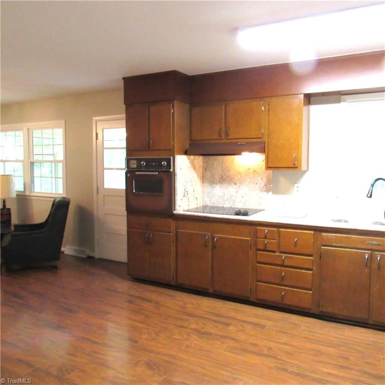 3000 Stratford Drive, Greensboro, North Carolina image 10