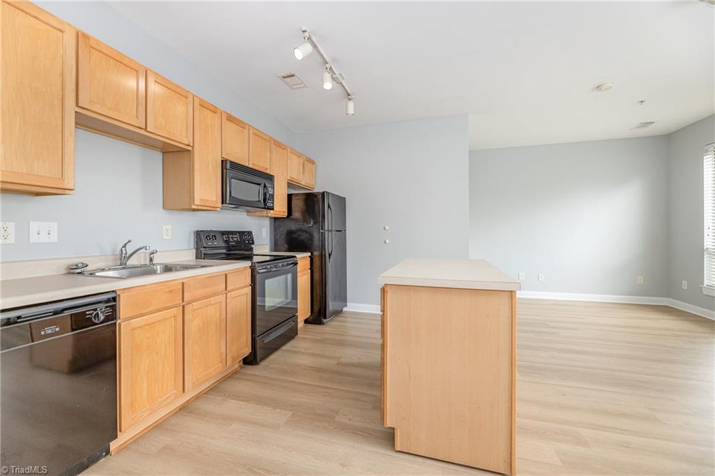 411 W Washington Street #105, Greensboro, North Carolina image 12
