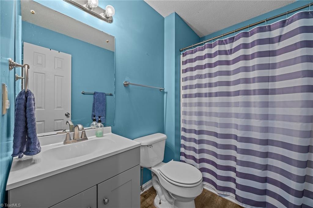 1201 Deerfield Drive, Reidsville, North Carolina image 24