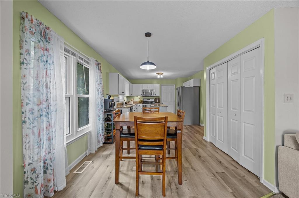1201 Deerfield Drive, Reidsville, North Carolina image 12