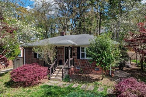 Homes For Sale - 107 S Lindell Road<br/> Guilford County, Greensboro, NC 27403