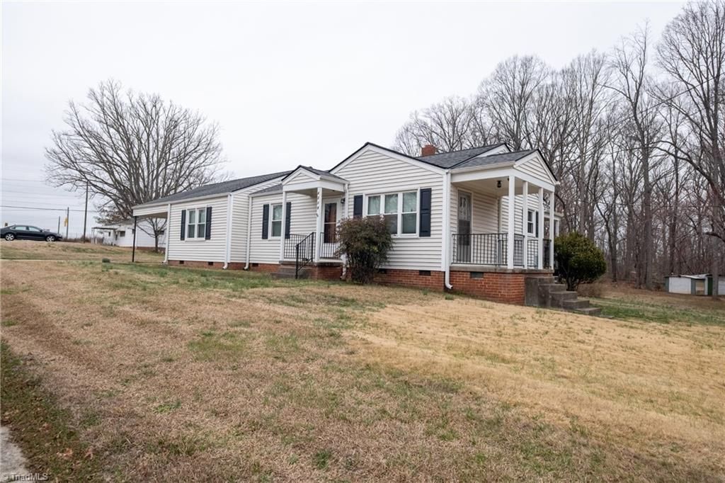 Photo of 4319 Hicone Road, Greensboro, NC 27405 (MLS # 1211363)