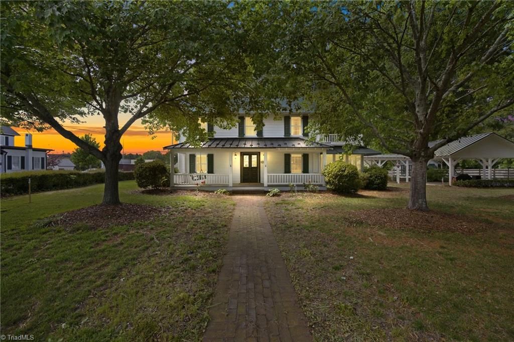 Photo of 8827 Nc Highway 109, Winston-Salem, NC 27107 (MLS # 1218602)