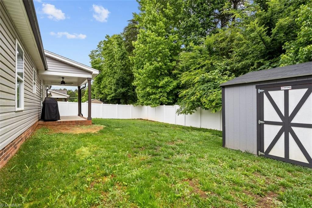 111 Brooke Ridge Drive, Thomasville, North Carolina image 11