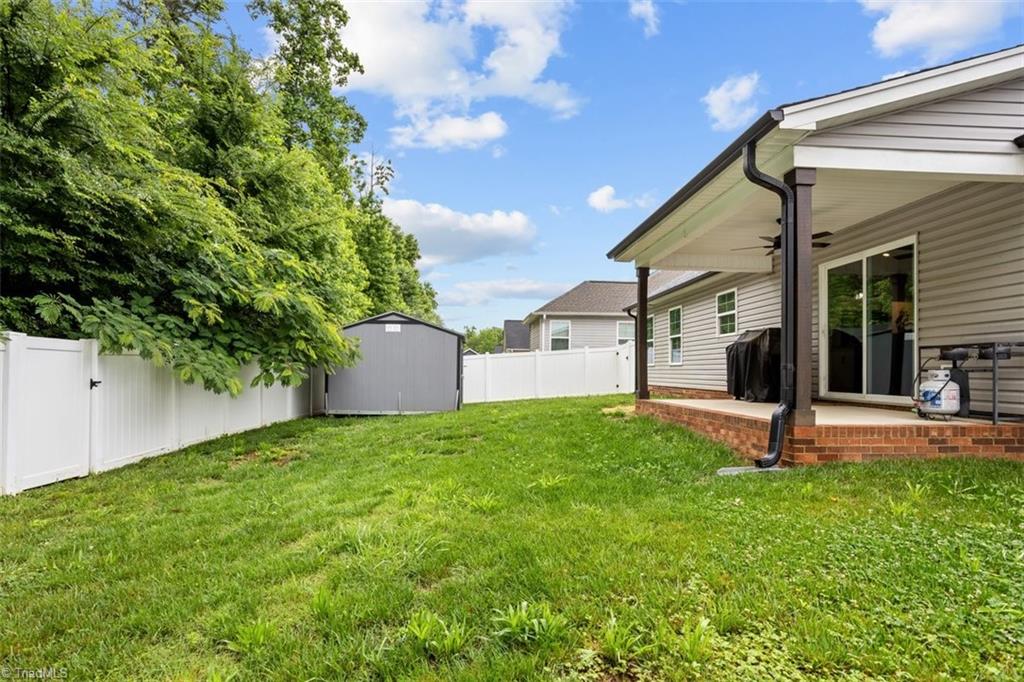 111 Brooke Ridge Drive, Thomasville, North Carolina image 6