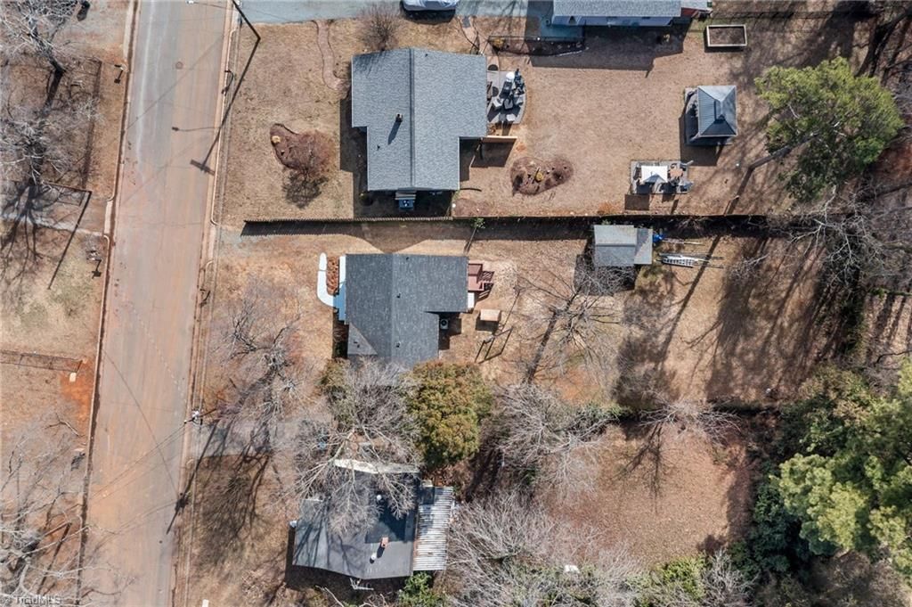 Photo of 915 Turrentine Street, Burlington, NC 27215 (MLS # 1209197)