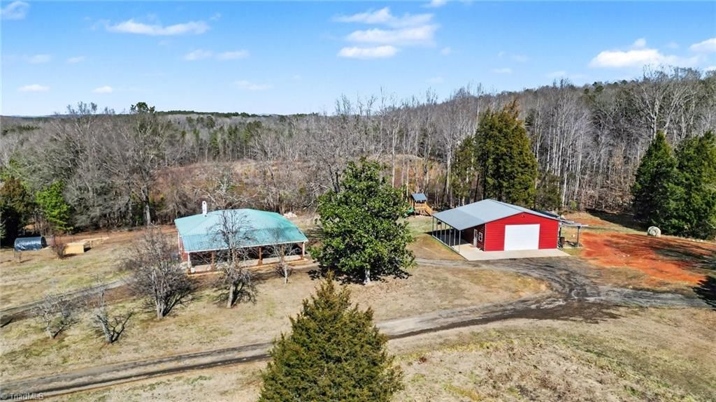 Photo of 3216 Flat Swamp Road, Denton, NC 27239 (MLS # 1208917)