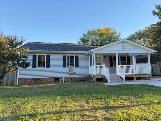 2008 Whitman Road, photo 2 of 50