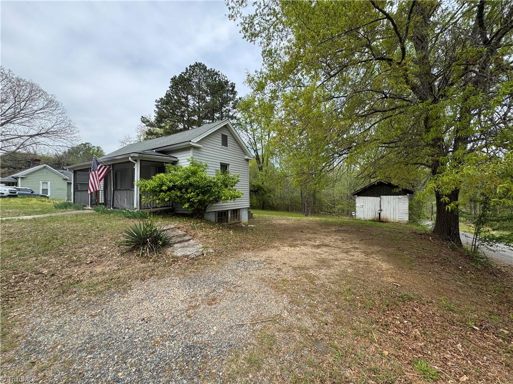 728 Davis Street, Eden, North Carolina image 1