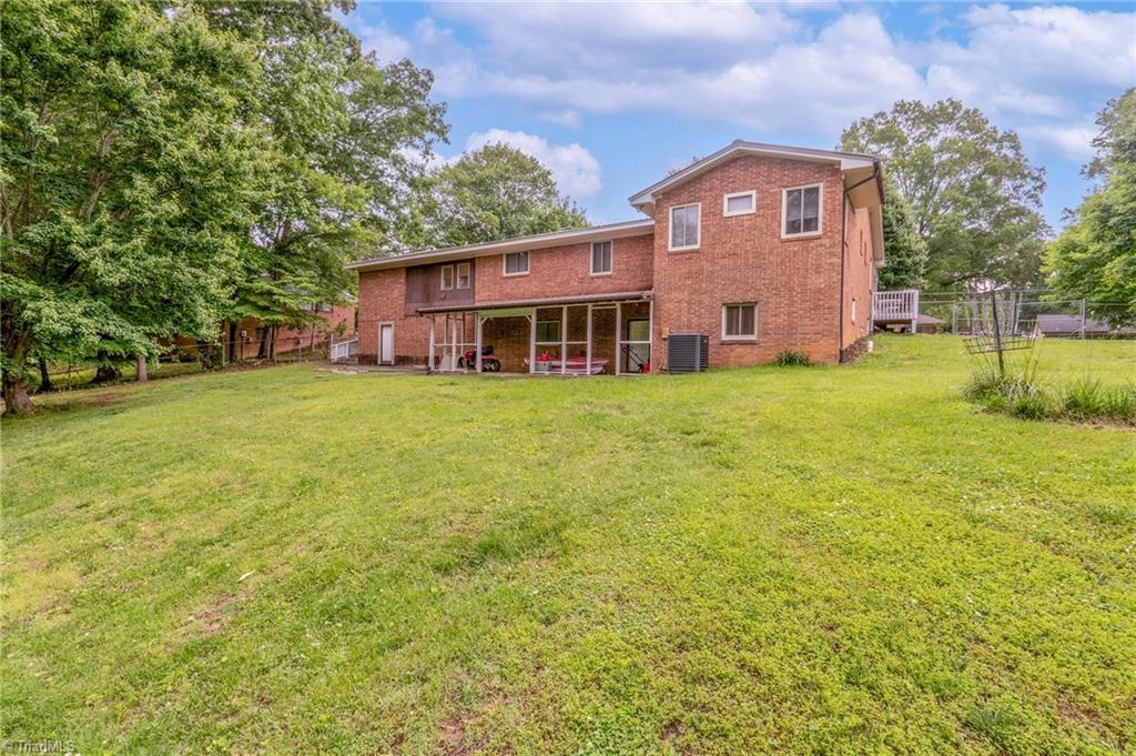 919 Overbrook Drive, Thomasville, North Carolina image 20