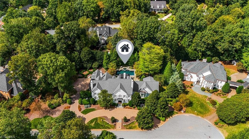 Greensboro, North Carolina 27408, United States, 6 Bedrooms Bedrooms, ,7 BathroomsBathrooms,Residential,Active,216272