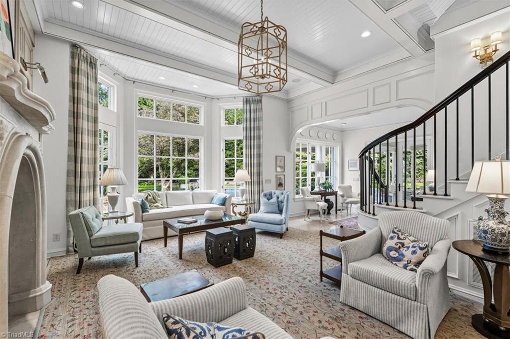 Greensboro, North Carolina 27408, United States, 6 Bedrooms Bedrooms, ,7 BathroomsBathrooms,Residential,Active,216272