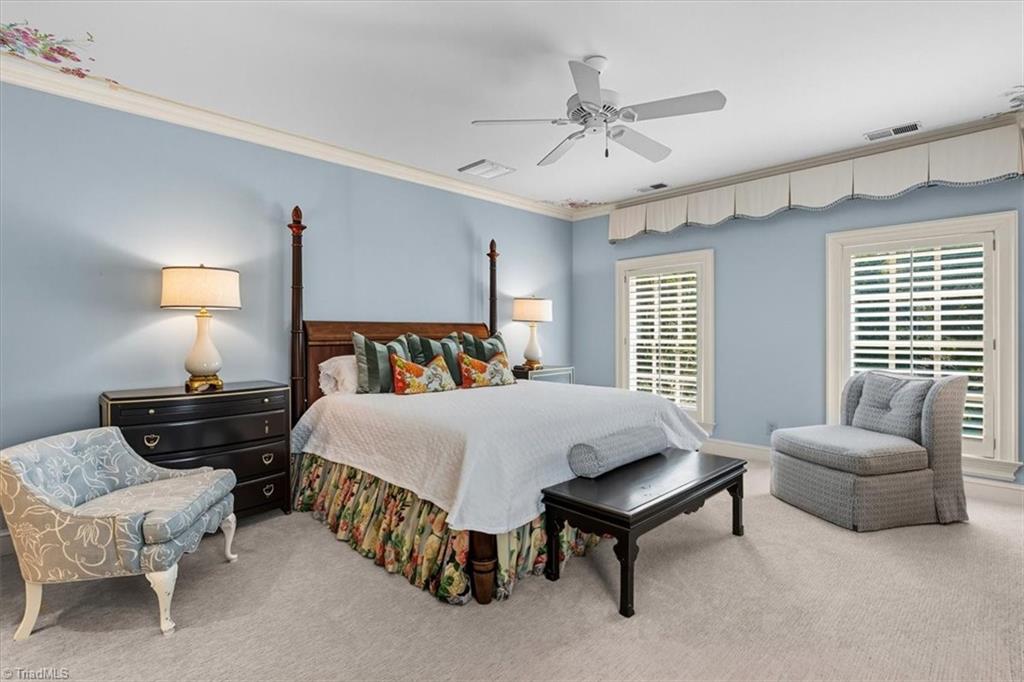 Greensboro, North Carolina 27408, United States, 6 Bedrooms Bedrooms, ,7 BathroomsBathrooms,Residential,Active,216272