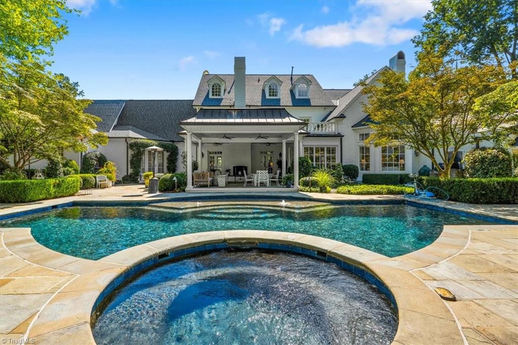 Greensboro, North Carolina 27408, United States, 6 Bedrooms Bedrooms, ,7 BathroomsBathrooms,Residential,Active,216272