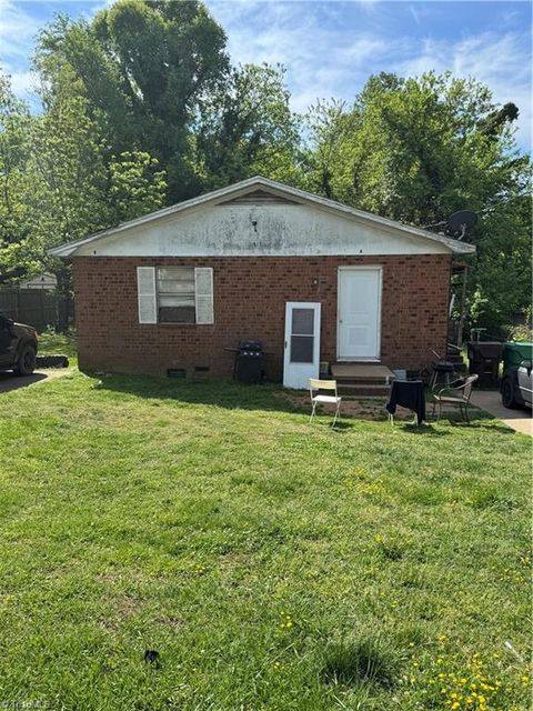 Homes For Sale - 517 Flint Avenue<br/> High Point, NC 27260