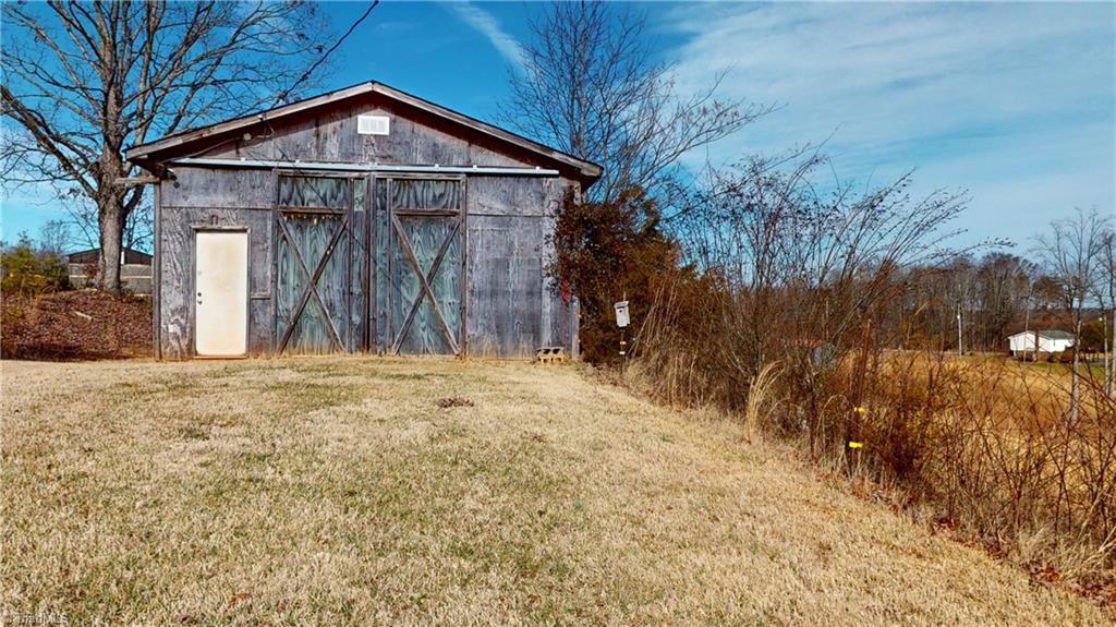 163 Nichols Road, Pilot Mountain, North Carolina image 12