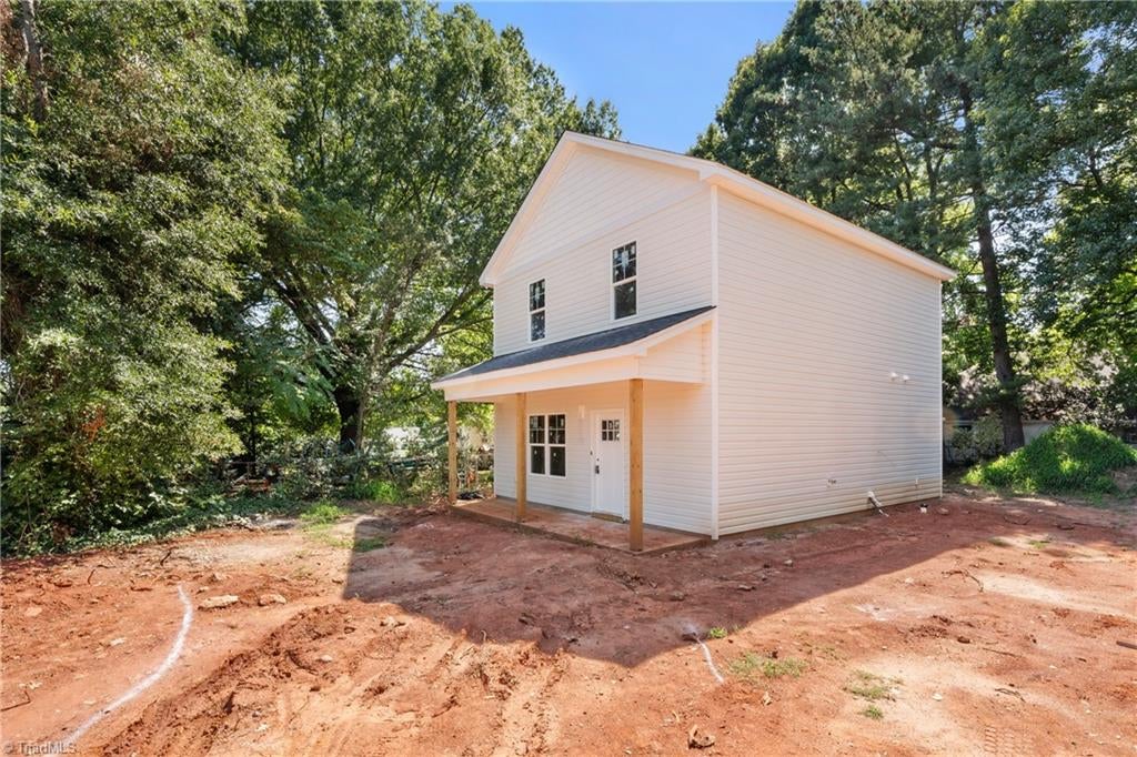 Photo of 2420 Sunnyside Avenue, Winston-Salem, NC 27127 (MLS # 1223540)
