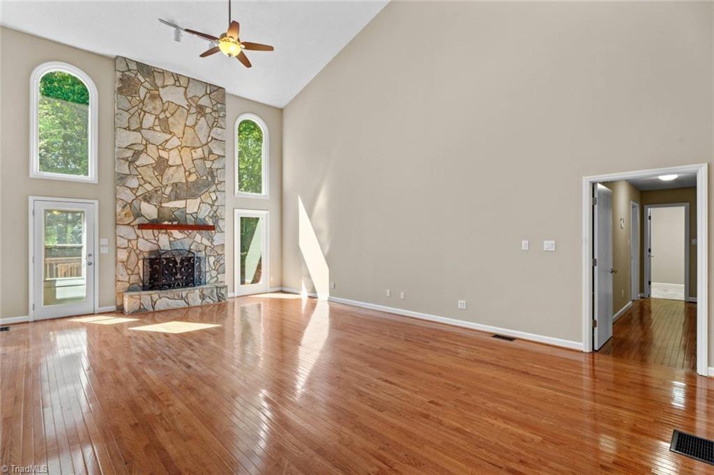 3537 North Lakeshore Drive, Clemmons, North Carolina image 5