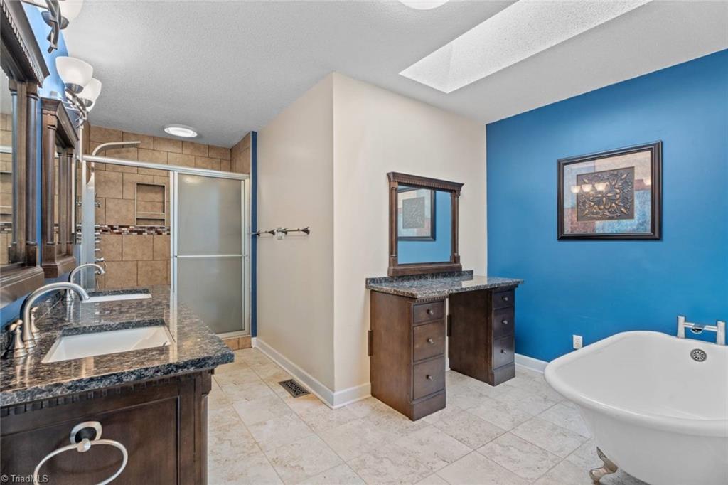3537 North Lakeshore Drive, Clemmons, North Carolina image 19