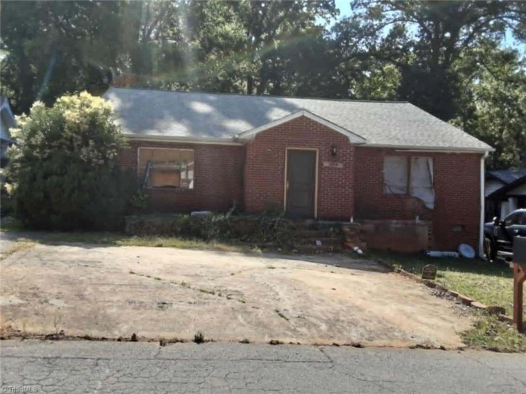 Photo of 308 Westside Drive, Lexington, NC 27292 (MLS # 1224605)