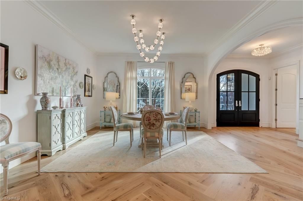 Photo of 520 Woodland Drive, Greensboro, NC 27408 (MLS # 1209240)