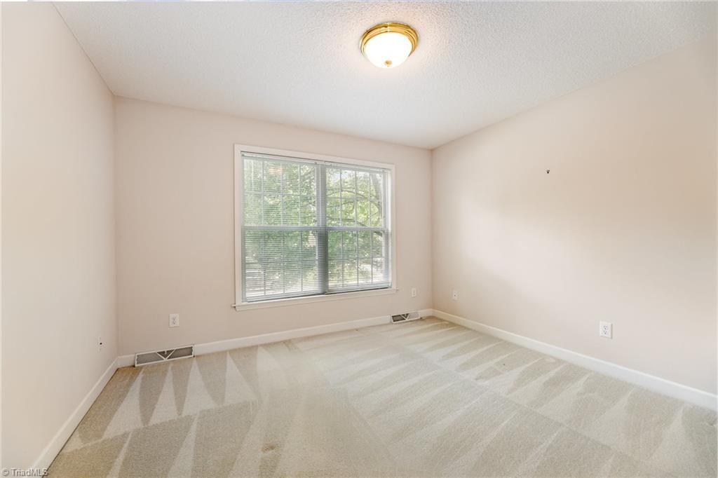105 Ivorhing Court, Kernersville, North Carolina image 18