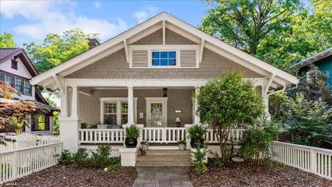 Homes For Sale - 408 Woodlawn Avenue<br/> Greensboro, NC 27401